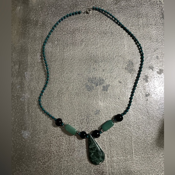 Moss agate stone pendant necklace - Picture 4 of 4